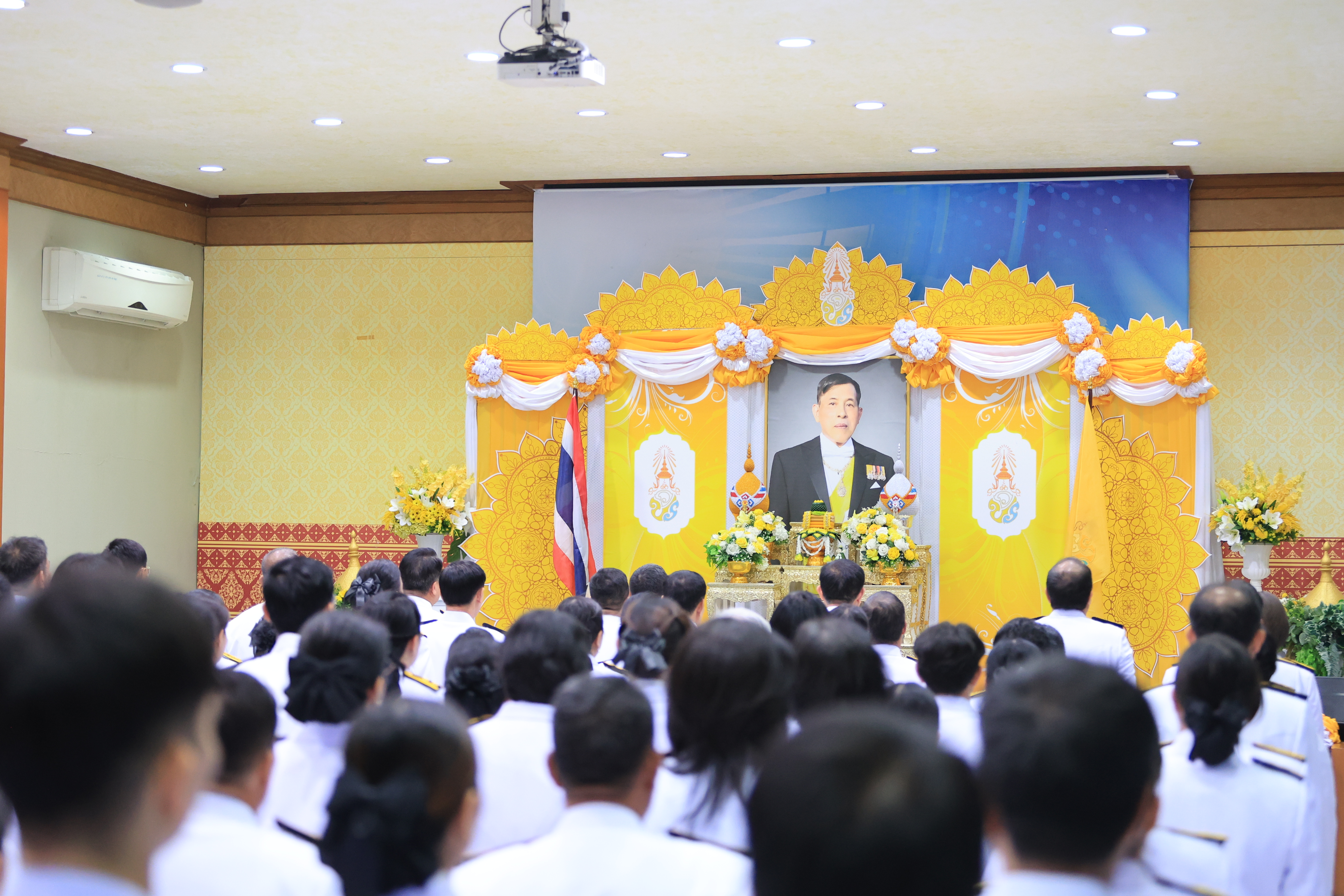 title - ส.ป.ก. จัดพิธีถวายสัตย์ปฏิญาณเพื่อเป็นข้าราชการที่ดีและพลังของแผ่นดิน เนื่องในโอกาสวันเฉลิมพระชนมพรรษา พระบาทสมเด็จพระปรเมนทรรามาธิบดีศรีสินทร มหาวชิราลงกรณ พระวชิรเกล้าเจ้าอยู่หัว 28 กรกฎาคม 2569